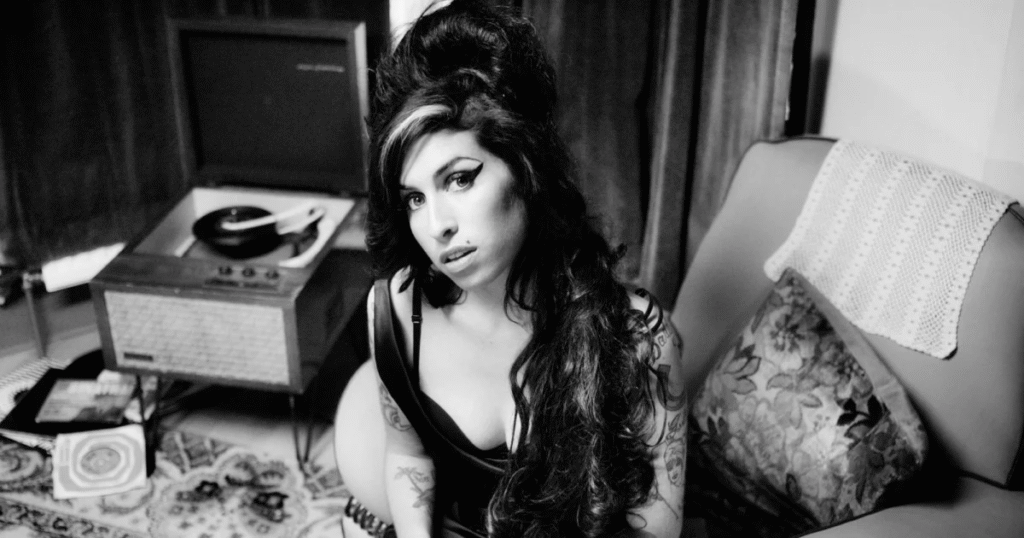 Back To Black - Amy Winehouse Back To Black - Amy Winehouse